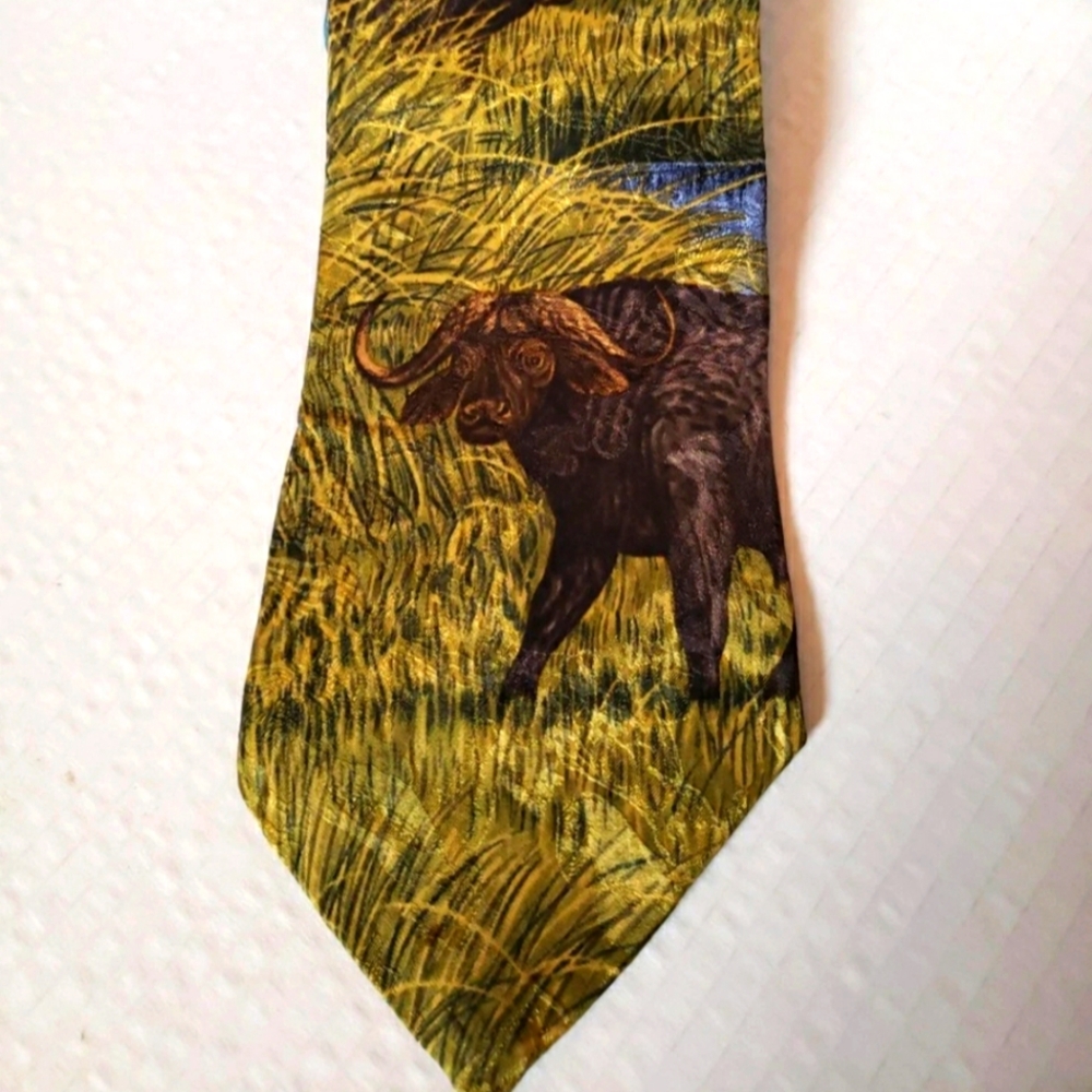 Endangered Species Necktie 100% Silk Made in USA Serengeti Buffalo 57" x 4" Vtg